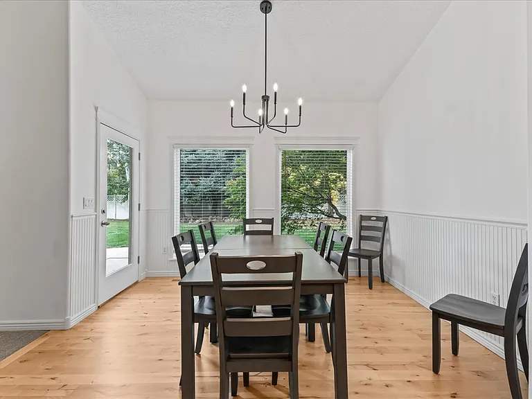 2544 W Teano Dr — Photo 11