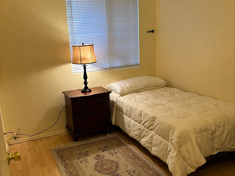 E 2nd Pl — Photo 83