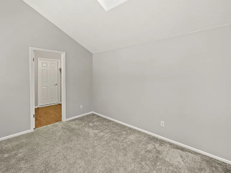 144 W Rockrimmon Blvd #302 — Photo 26