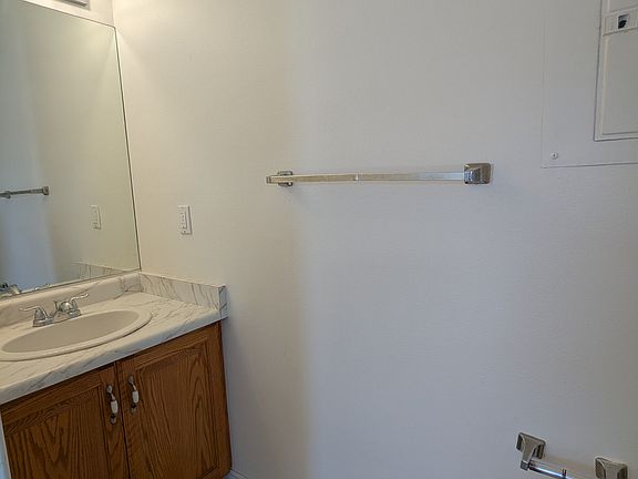 3rd image of 1057 N Westridge Dr