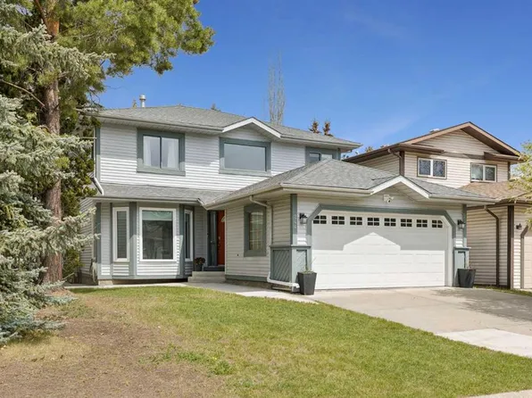 244 E Scurfield Pl NW, Calgary, AB T3L 1T5