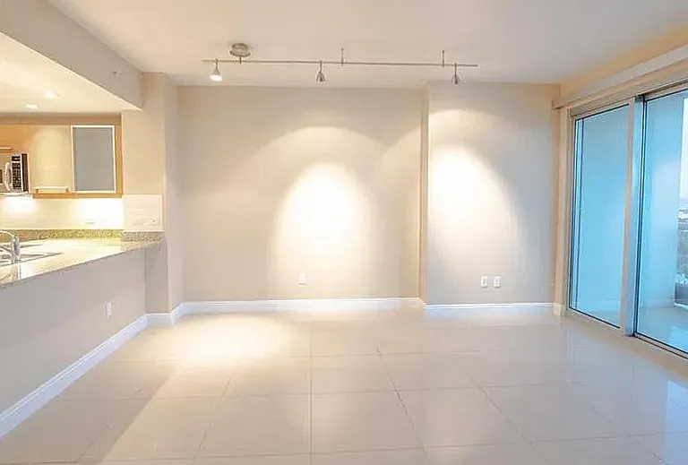 322 Karen Ave #1706 — Photo 10