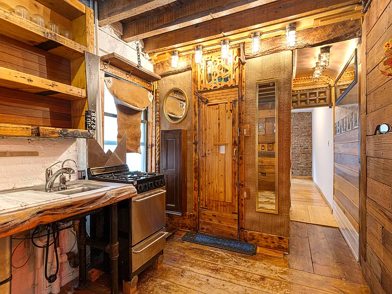 177 Thompson St #7 — Photo 6