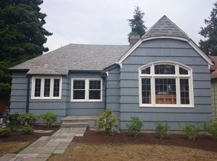 1923 46th Ave SW, Seattle, WA 98116