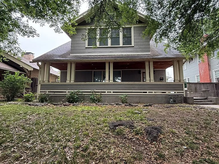 1414 S Carson Ave — Photo 1