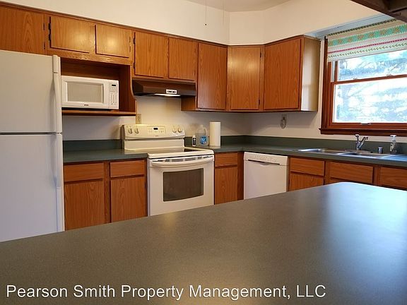 3rd image of 19580 Smith Cir