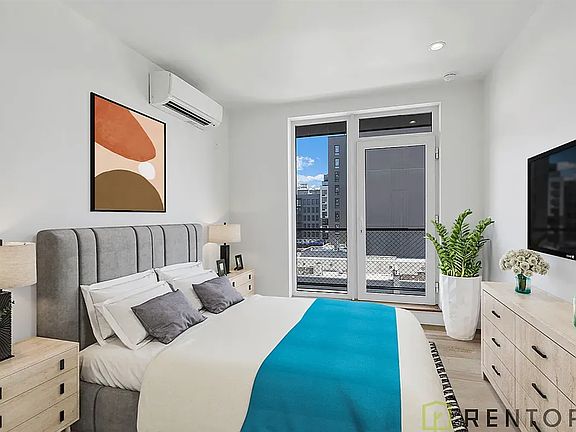 3rd image of 1875 Atlantic Ave APT 6G