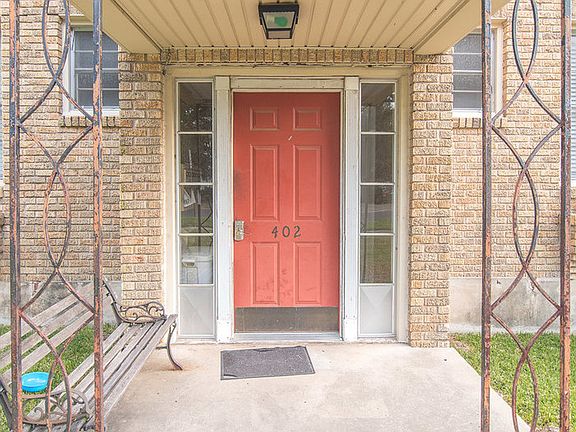 2nd image of 402 Forest Ave APT 6