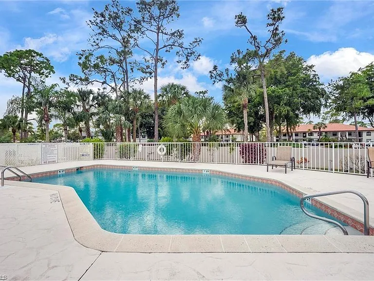 940 Augusta Blvd #D-939 — Photo 24