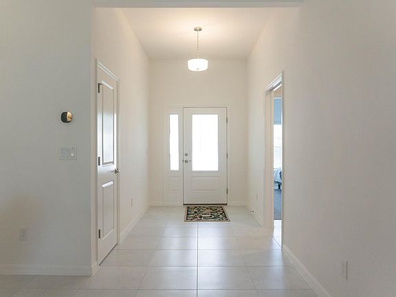 3rd image of 297 Jameston Ave