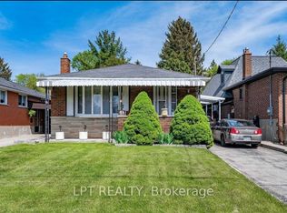 29 Jeanette St, Toronto, ON M1M3G3
