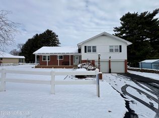 167 Van Meter Dr E, Tiffin, OH 44883