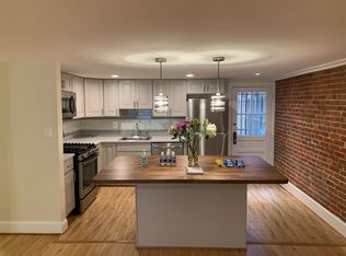 1925 Calvert St NW #1B, Washington, DC 20009