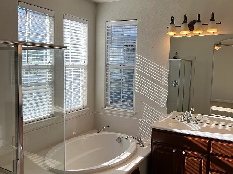 188 W Charlene Ct — Photo 33