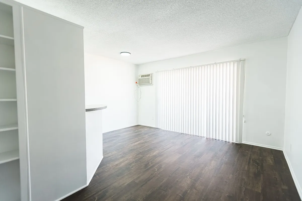 Floor plan 219