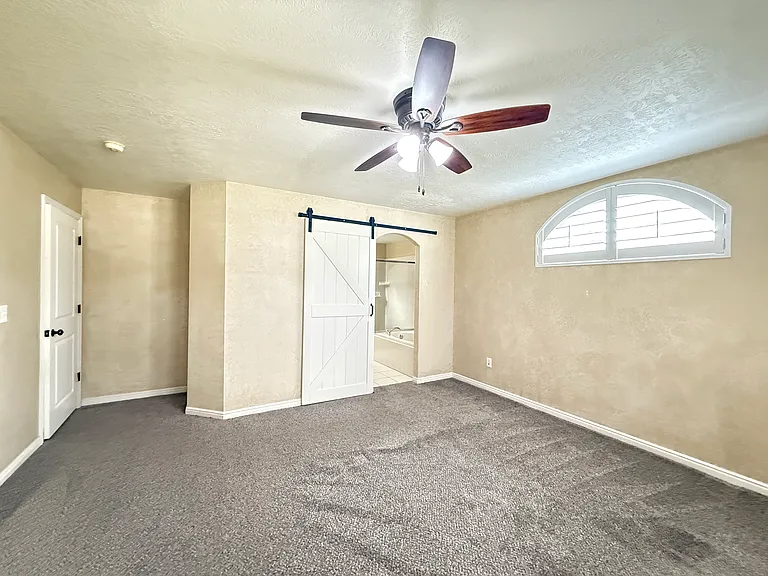 13228 S 2600 W — Photo 9