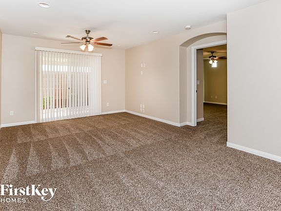3rd image of 9848 Belle Marie Ct