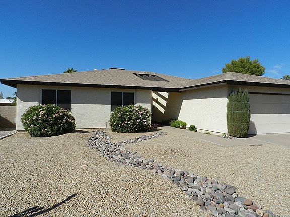 3rd image of 25420 S Sedona Dr