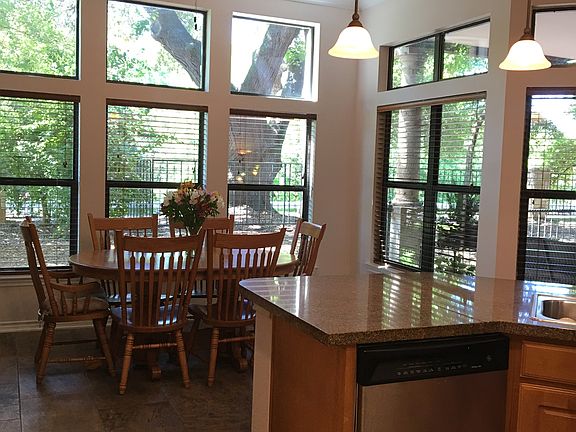 3rd image of 300 San Gabriel Village Blvd APT 411
