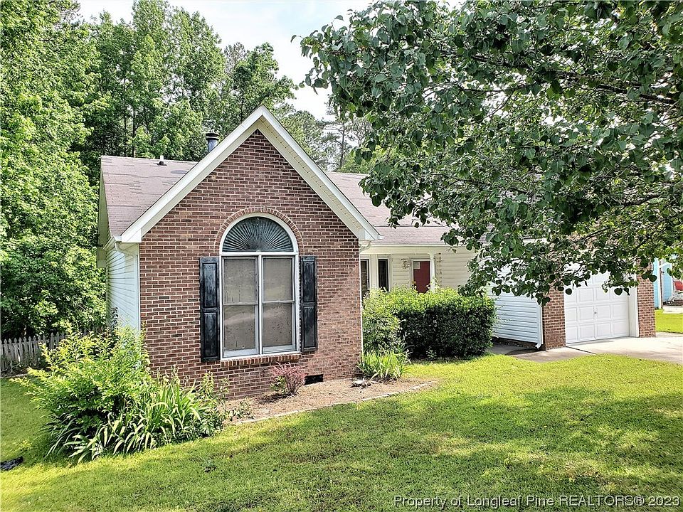 6224 Hedingham Dr, Hope Mills, NC 28348 Zillow