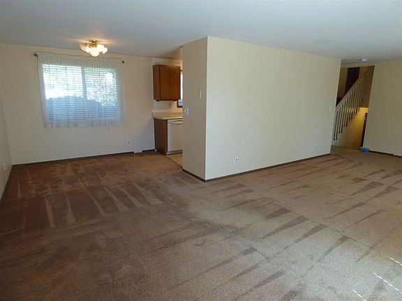 4th image of 4509 S Sumac Dr