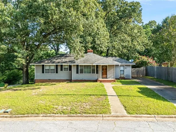 1812 48th St, Phenix City, AL 36867