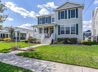 8 Spruce Rd, Ocean City, NJ 08226