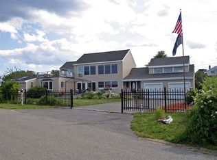 24 Penzance Rd, Rockport, MA 01966