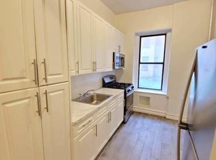932 Carroll St #1FB, Brooklyn, NY 11225