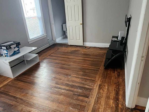 3rd image of 87 Capital St Floor 1