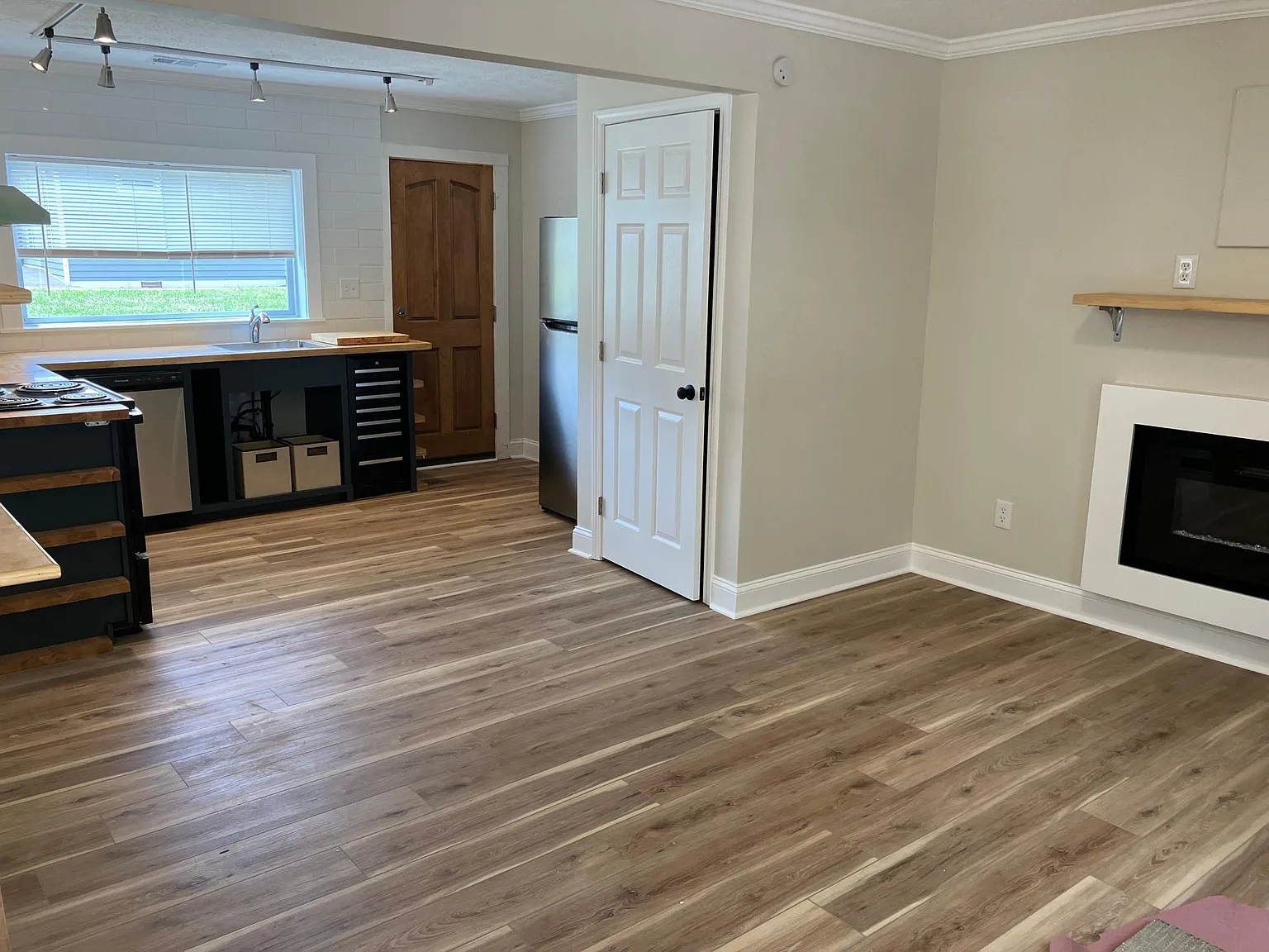 2 bed, 875 sqft, $1,275 — Photo 4