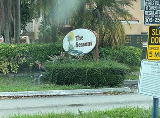 14911 SW 80th St APT 203, Miami, FL 33193