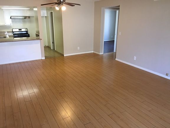 3rd image of 821 E Chestnut St APT 2
