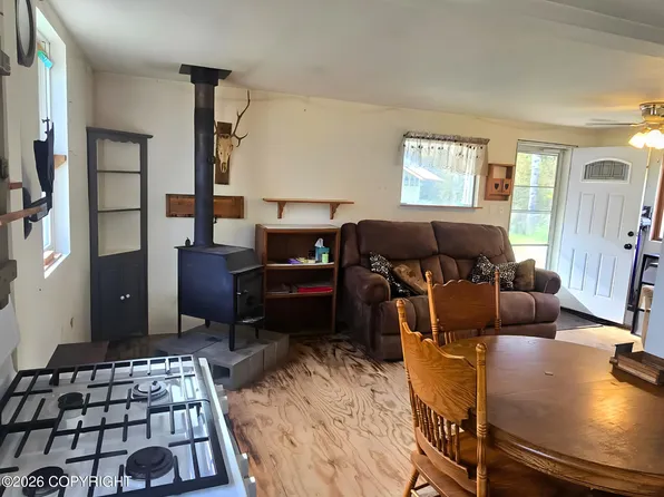 20296 E Caswell Lakes Rd, Willow, AK 99688