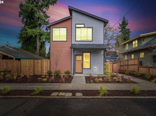 9397 N Ivanhoe St, Portland, OR 97203