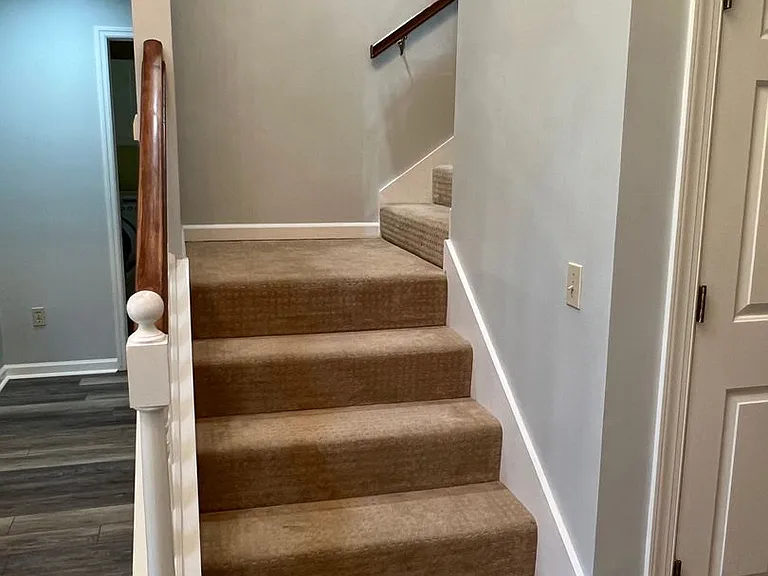 7 Golden Hind Dr — Photo 30