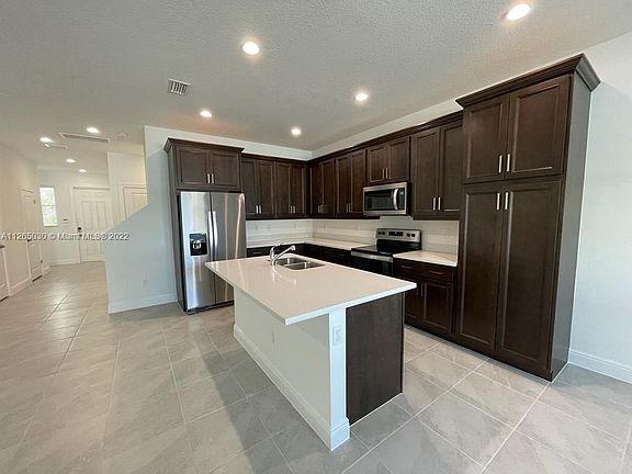 5th image of 534 Parsons Way #534