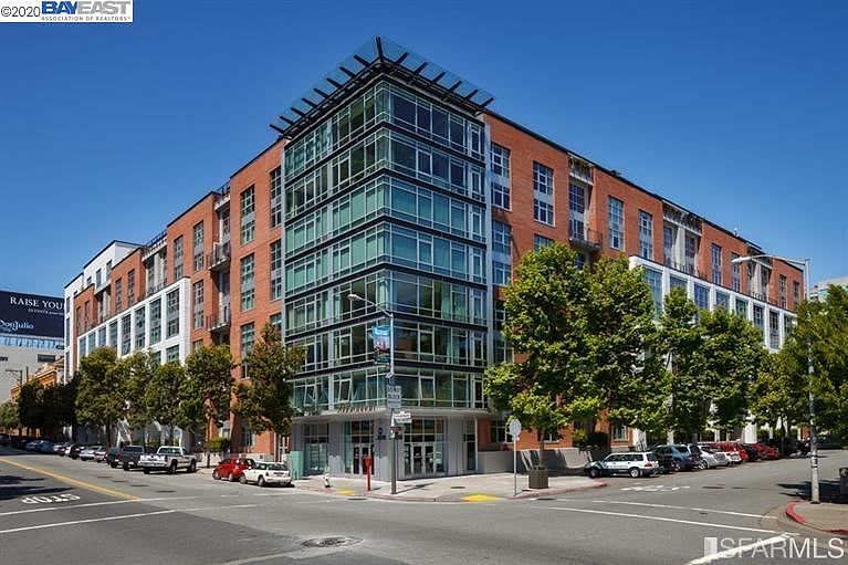 1st image of 200 Brannan St APT 217
