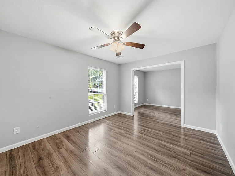 7019 Oak Bough Dr — Photo 4