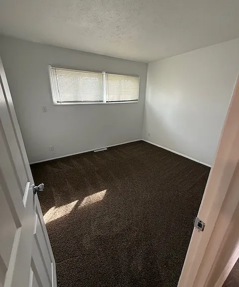 3359 Arnsby Rd — Photo 10