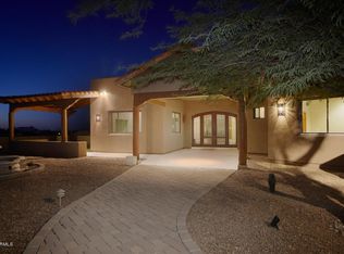 1833 N Whispering Bells Dr, Tucson, AZ 85745