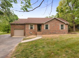 78 Angela Ln, Westmoreland, TN 37186