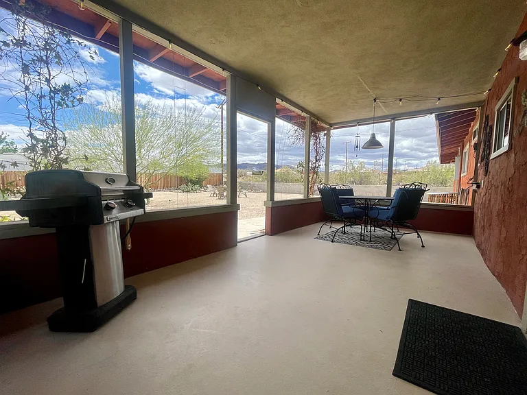 7345 Maude Adams Ave #FURNISHED — Photo 20