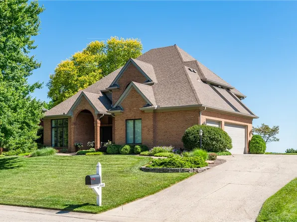 560 Heatherwoode Cir, Springboro, OH 45066