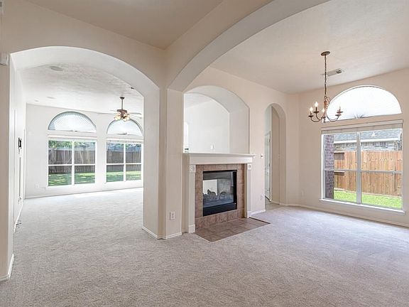 2nd image of 2505 Shady Falls Ln