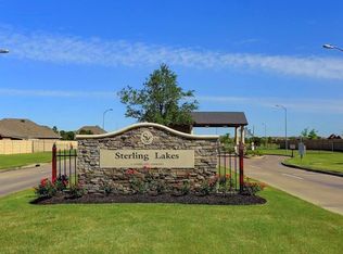 9410 Emerald Green Dr, Rosharon, TX 77583