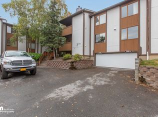 7446 Foxridge Way #3-C, Anchorage, AK 99518