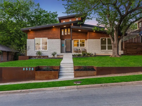 8526 Thunderbird Ln, Dallas, TX 75238