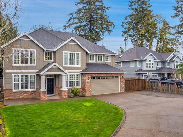 19476 Orchard Grove Dr, Oregon City, OR 97045
