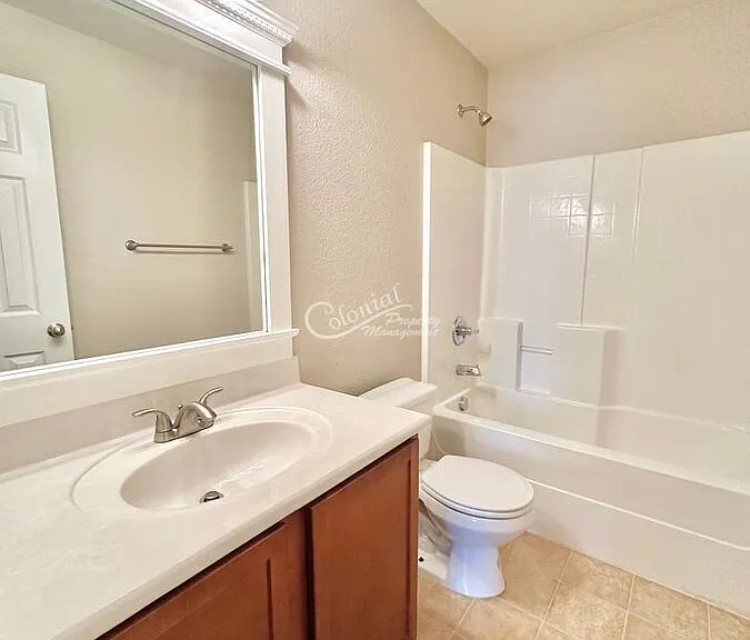 2315 Windy Cir — Photo 16